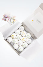 Load image into Gallery viewer, Bath Bombs Gift Box