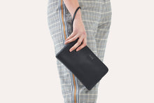 Load image into Gallery viewer, Large Wristlet