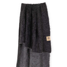 Load image into Gallery viewer, SURI Alpaca Blanket | Black + Dark Gray