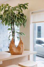 Load image into Gallery viewer, Modern Chic Shoulder Bag