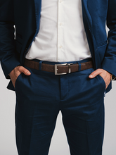 Load image into Gallery viewer, Cork Reversible Men's Belt (Brown/Black)