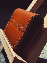 Load image into Gallery viewer, Leather Bifold Wallet