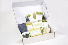 Load image into Gallery viewer, Father's Day Gift Box