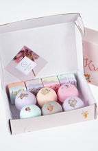Load image into Gallery viewer, Bath Bombs &amp; Shower Steamers Gift Set
