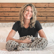 Load image into Gallery viewer, Infinite Chunky Knit Blanket | Minky | Cuddle - Mist
