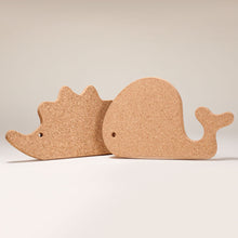 Load image into Gallery viewer, Nature Shaped Cork Hot Pad Trivet
