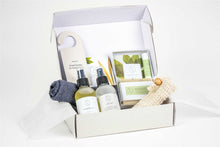 Load image into Gallery viewer, Massage Couple Gift Box