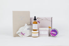 Load image into Gallery viewer, Mom's Spa Gift Box