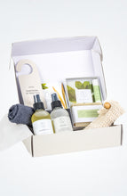 Load image into Gallery viewer, Massage Couple Gift Box