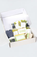 Load image into Gallery viewer, Father's Day Gift Box