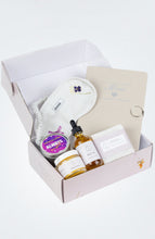 Load image into Gallery viewer, Mom's Spa Gift Box